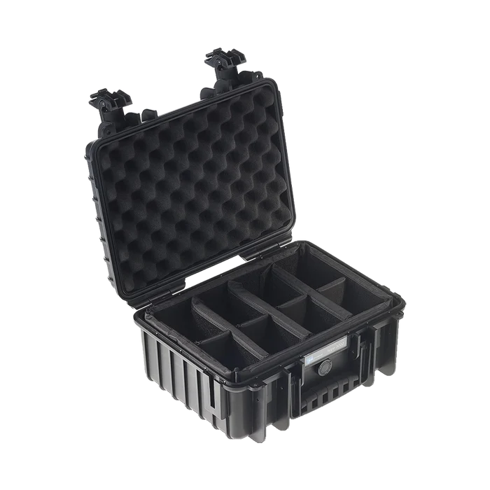 B&W International Type 3000 Outdoor Hard Case with Dividers (Black)