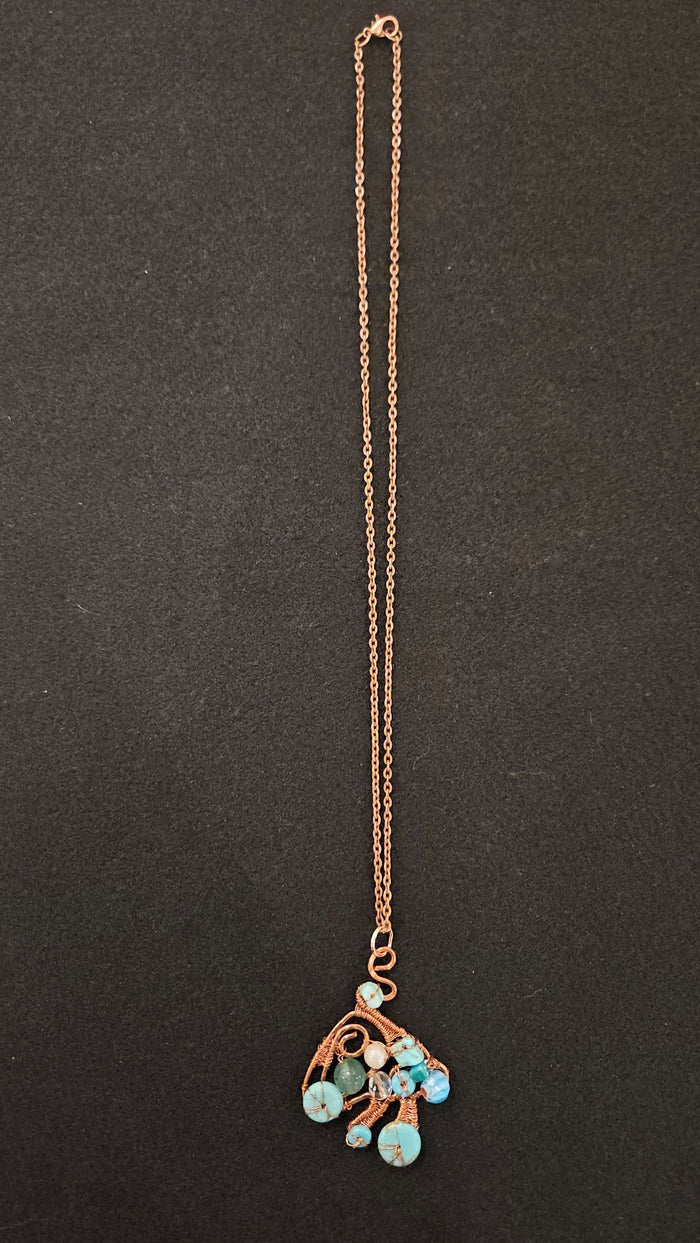 pendant by Elizabeth Weiss-Jefferies